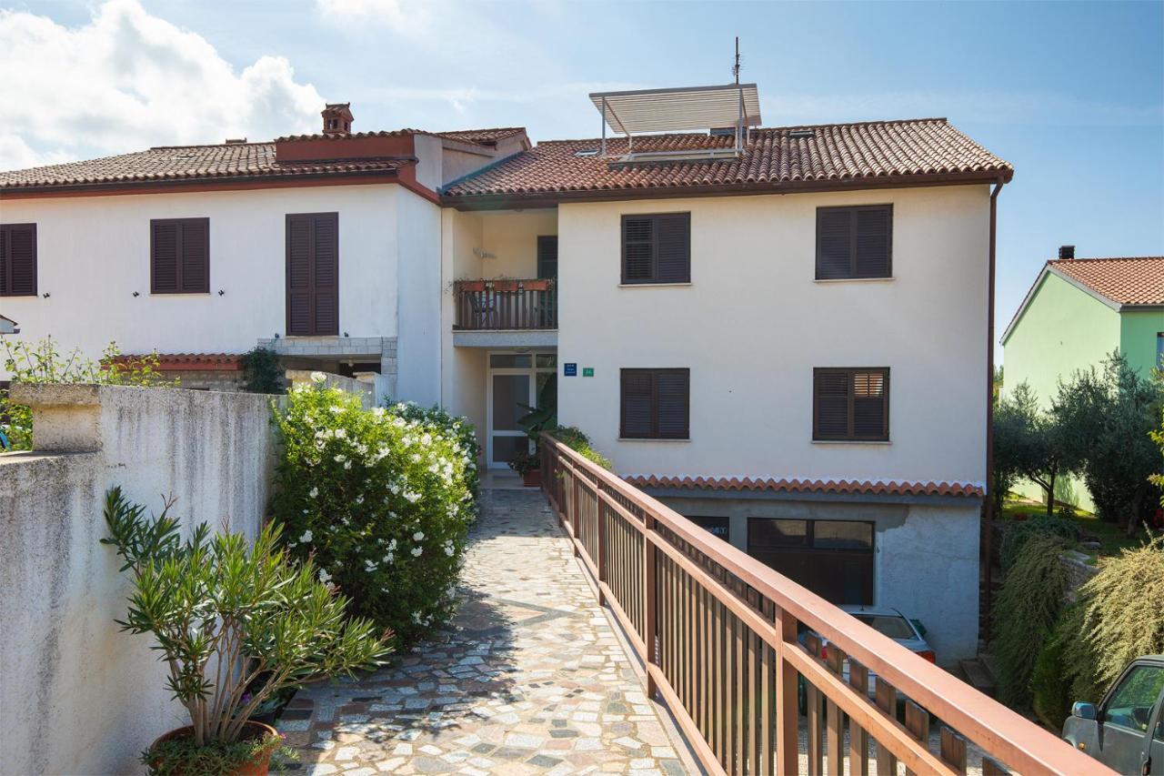 Apartman Piljan Πούλα Εξωτερικό φωτογραφία